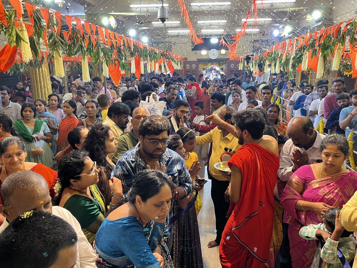Guru-Purnima-10.jpg 11