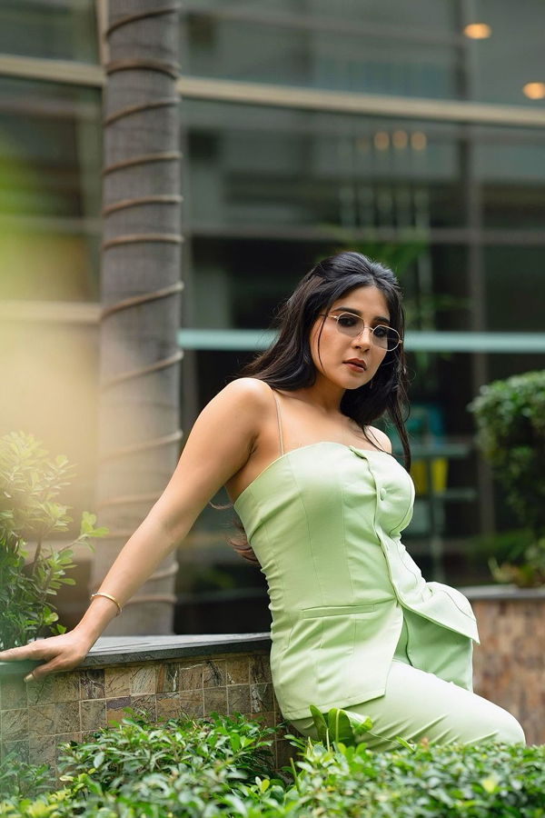 Sakshi-Agarwal-7.jpg 8
