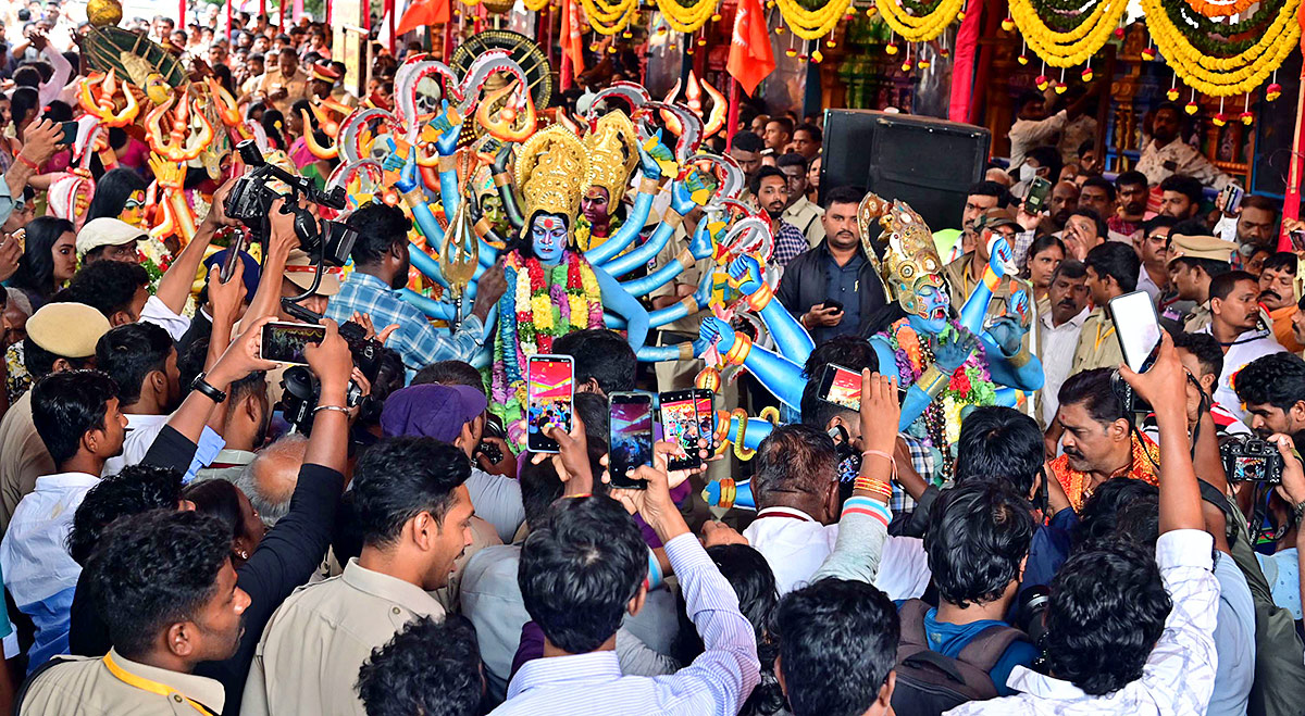 Secunderabad_20_20Ujjaini_20Mahankali_20Bonalu_20Photos_17.jpg 18