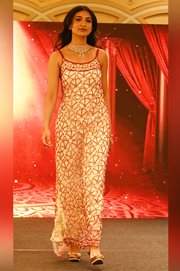 Telangana-Miss-Universe-8.jpg 9