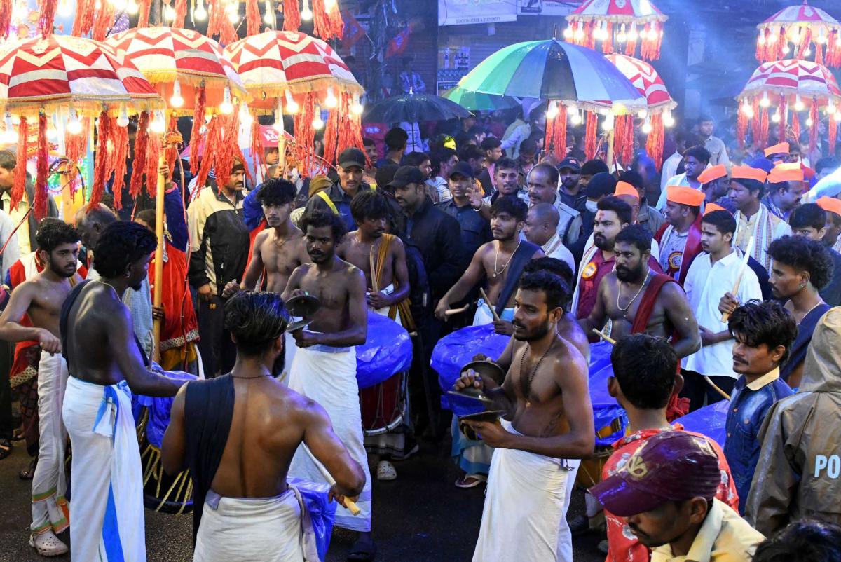 mahankali-jathara-12.jpg 12