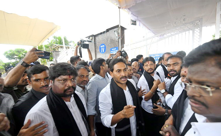 ysjagan-04_0.jpeg 4