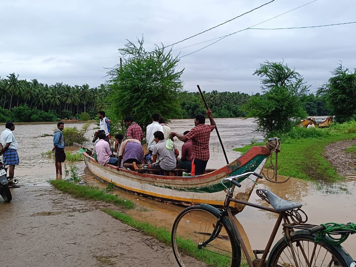 Heavy_20rains_20in_20konaseema_20districts_20photos_20.jpg 20