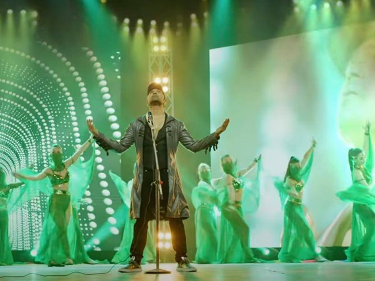 Himesh-Reshammiya-13.jpg 14