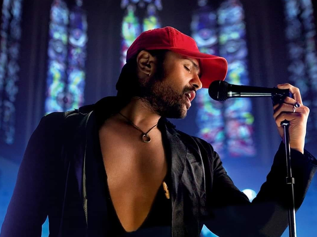 Himesh-Reshammiya-16.jpg 17