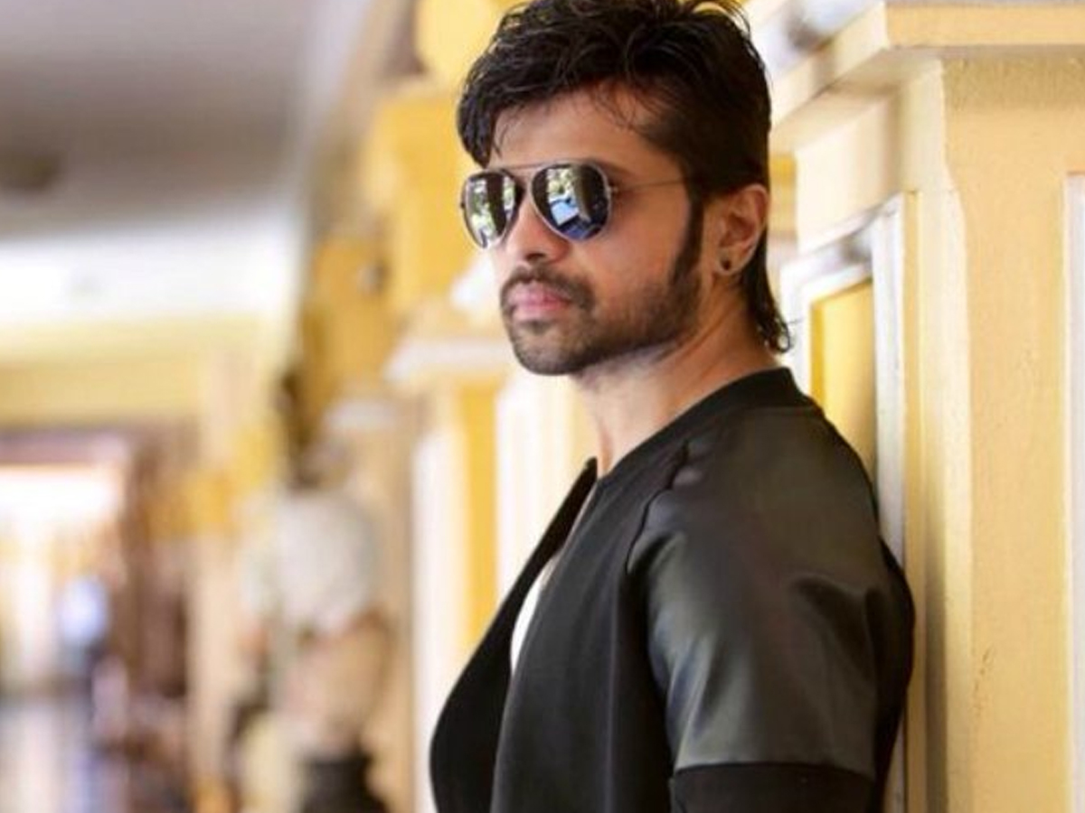 Himesh-Reshammiya-20.jpg 21