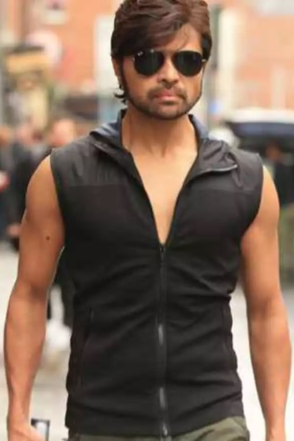 Himesh-Reshammiya-22.jpg 23