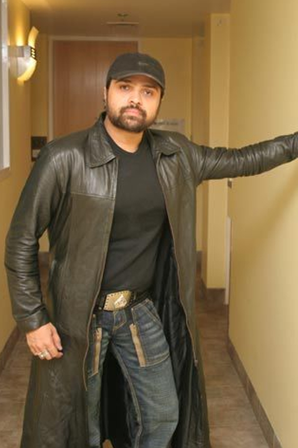 Himesh-Reshammiya-6.jpg 7