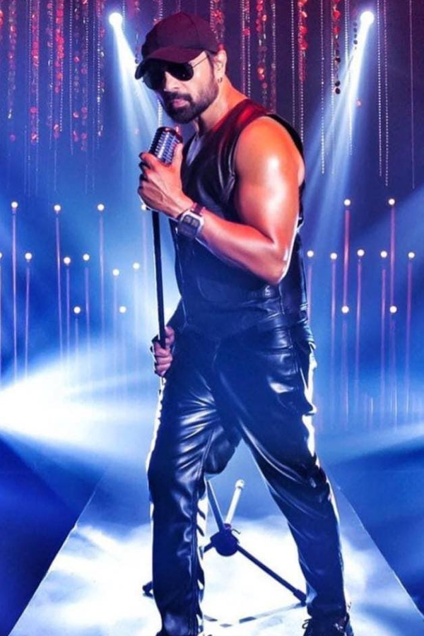 Himesh-Reshammiya-9.jpg 10