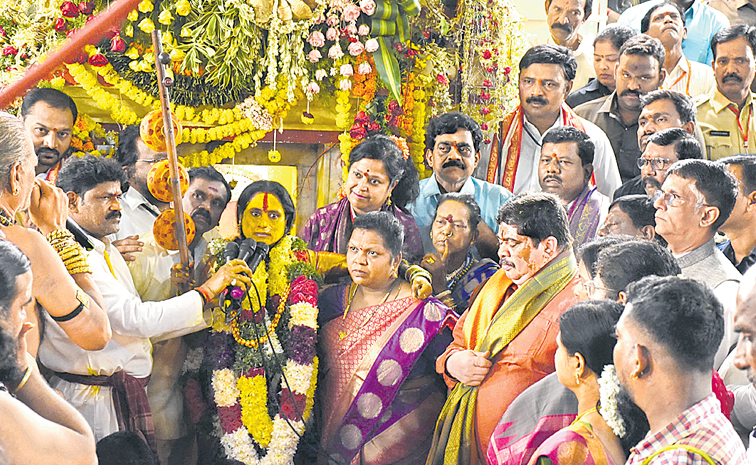 bonalu.jpg