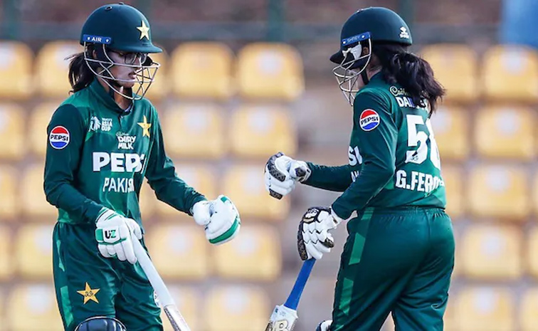 pakistanwomens1.jpg