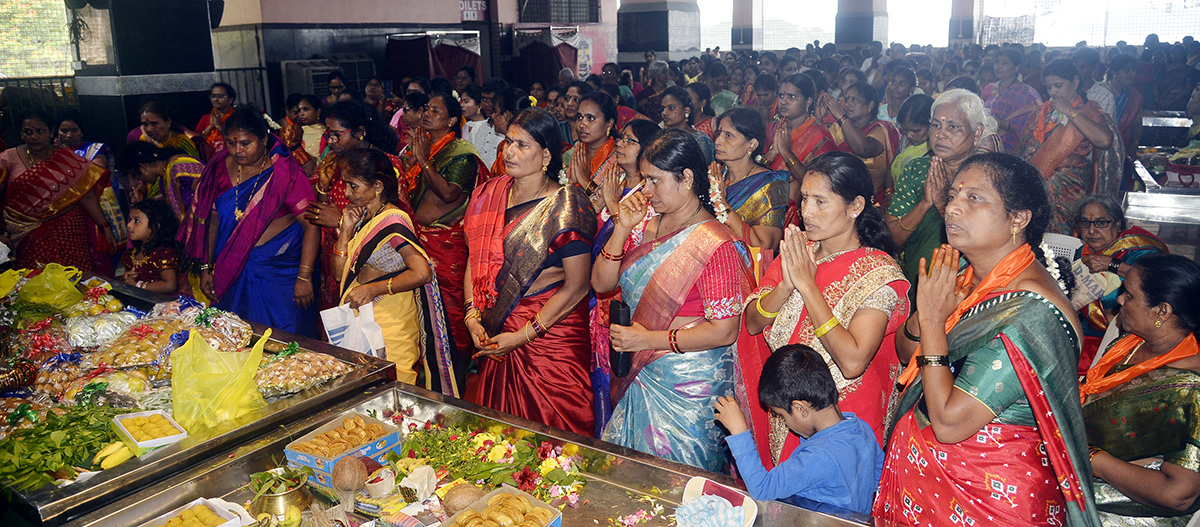 Ashadam_20Sare_20Fastival_20in_20Vijayawada_20Photos_3.jpg 3