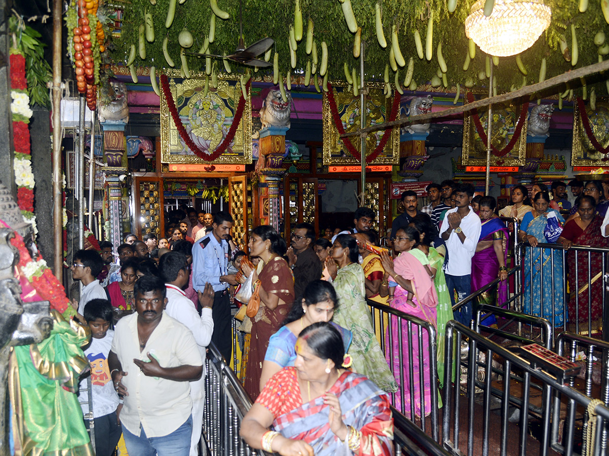 Ashadam_20Sare_20Fastival_20in_20Vijayawada_20Photos_4.jpg 4