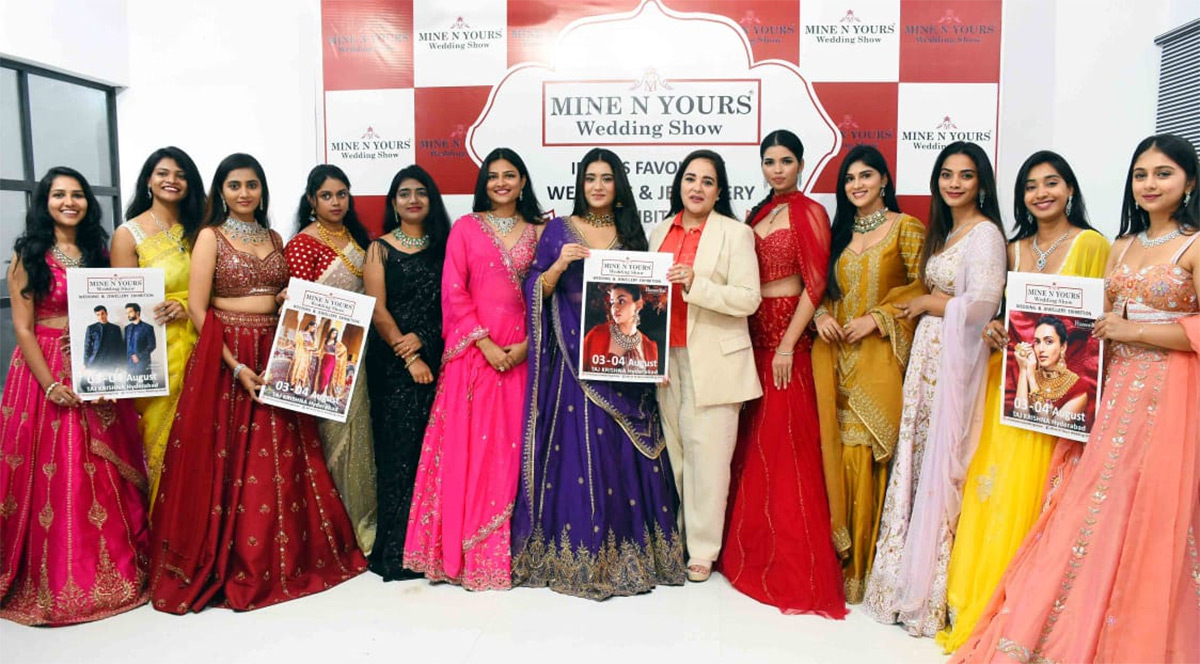 fashion_20event_20in_20bajarahills_20photos_13.jpg 13