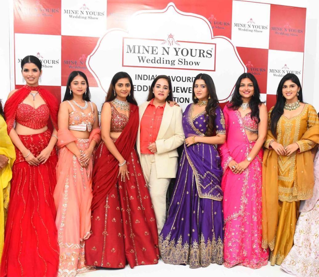 fashion_20event_20in_20bajarahills_20photos_2.jpg 2