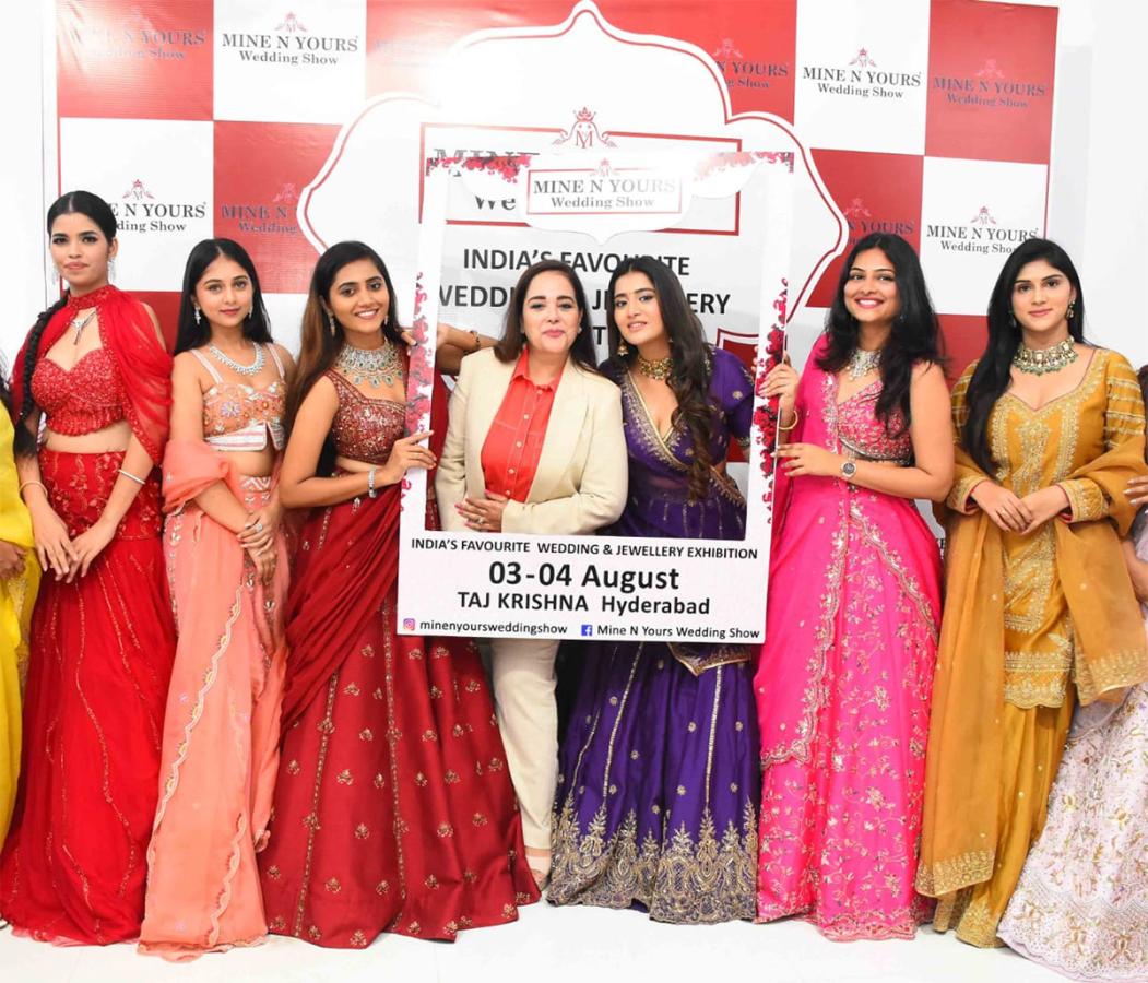 fashion_20event_20in_20bajarahills_20photos_6.jpg 6