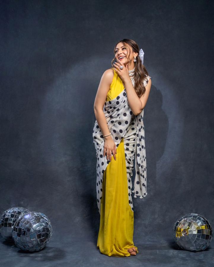 hansika-09.jpg 9