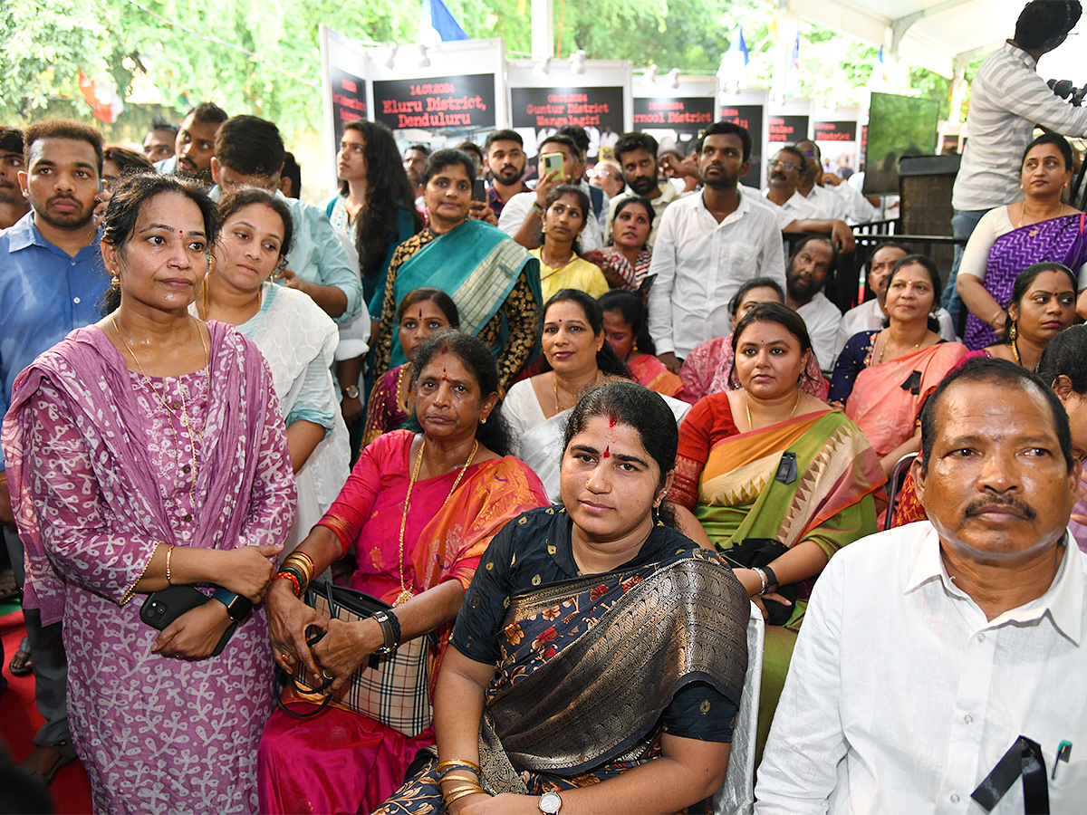 ys_20jagan_20mohan_20reddy_20darna_20at_20jantar_20mantar_20delhi_7.jpg 7