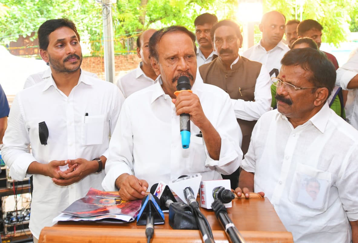 ysjagan-delhi-08.jpeg 4
