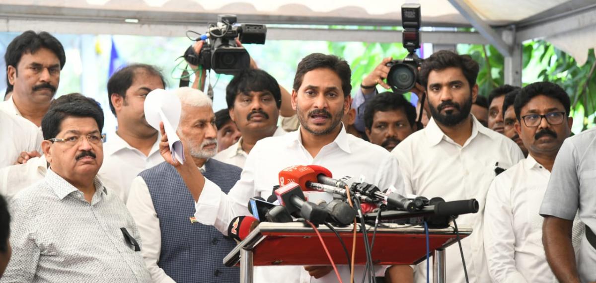 ysjagan-delhi-23.jpeg 39