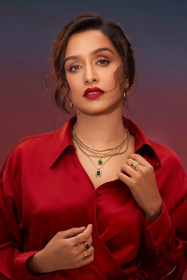 Shraddha_20Kapoor_stree2_20-1.jpg 2