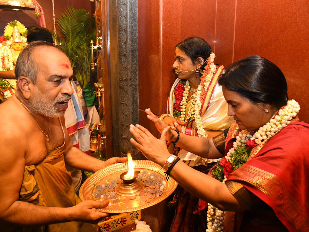 Bonalu_20Festival_20Celebrations_20Secretariat_20In_20Telangana_3.jpg 3