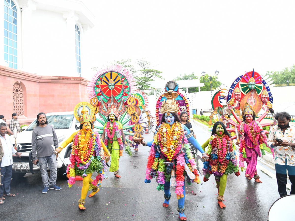 Bonalu_20Festival_20Celebrations_20Secretariat_20In_20Telangana_4.jpg 4