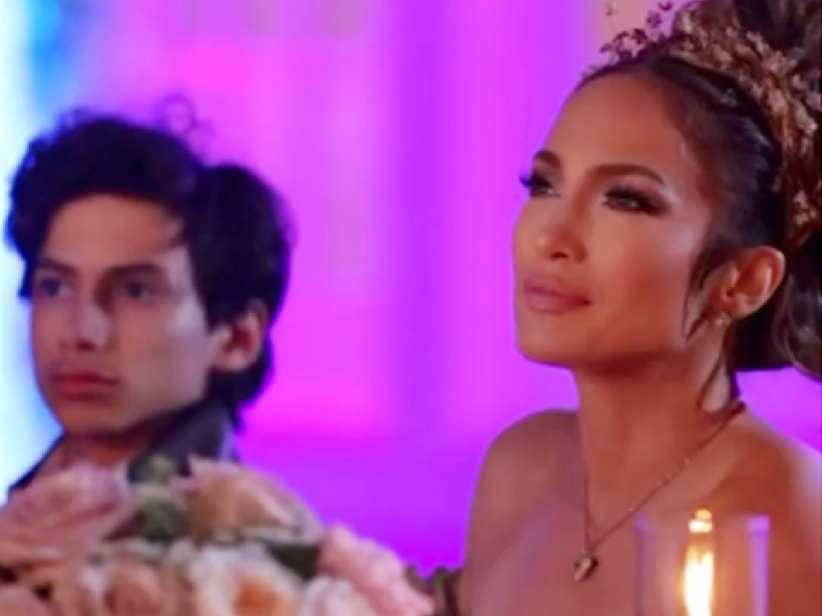 Jennifer-Lopez-14.jpg 15