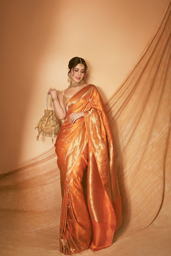 Raashii-Khanna-1.jpg 2