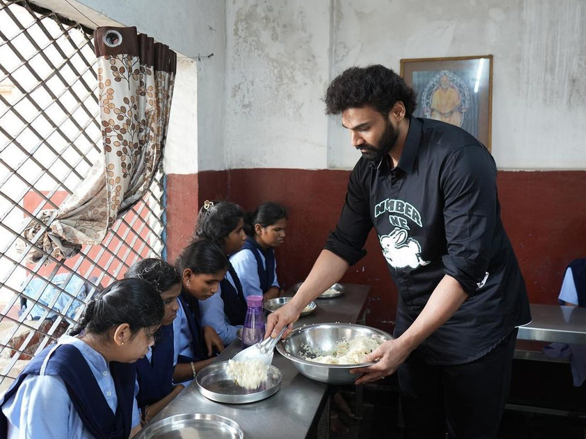 Sreenivas-Bellamkonda-7.jpg 8