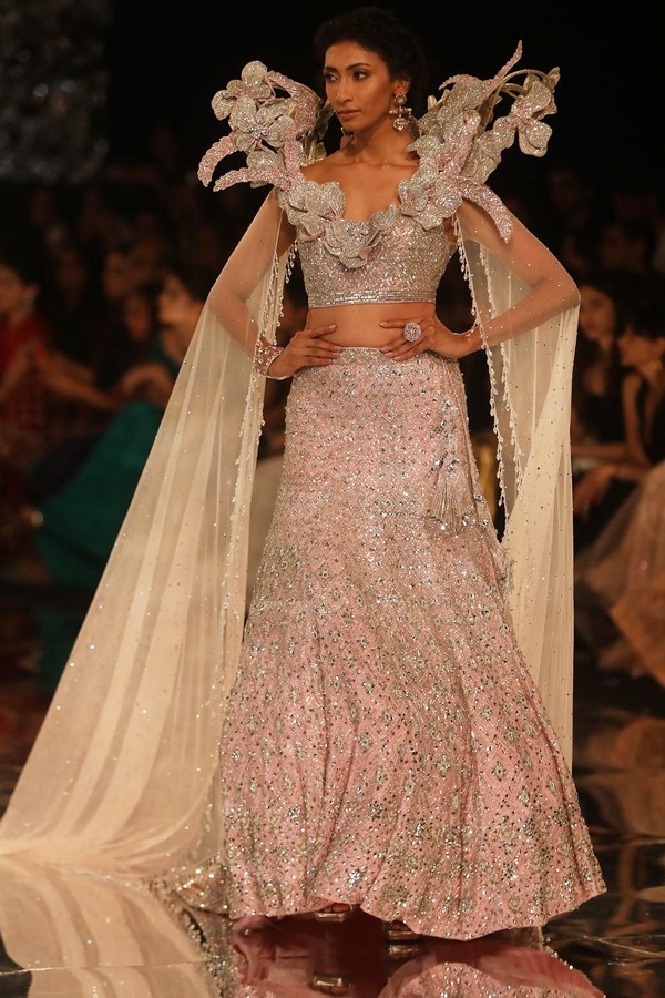 Hyundai-India-Couture-Week-13.jpg 13