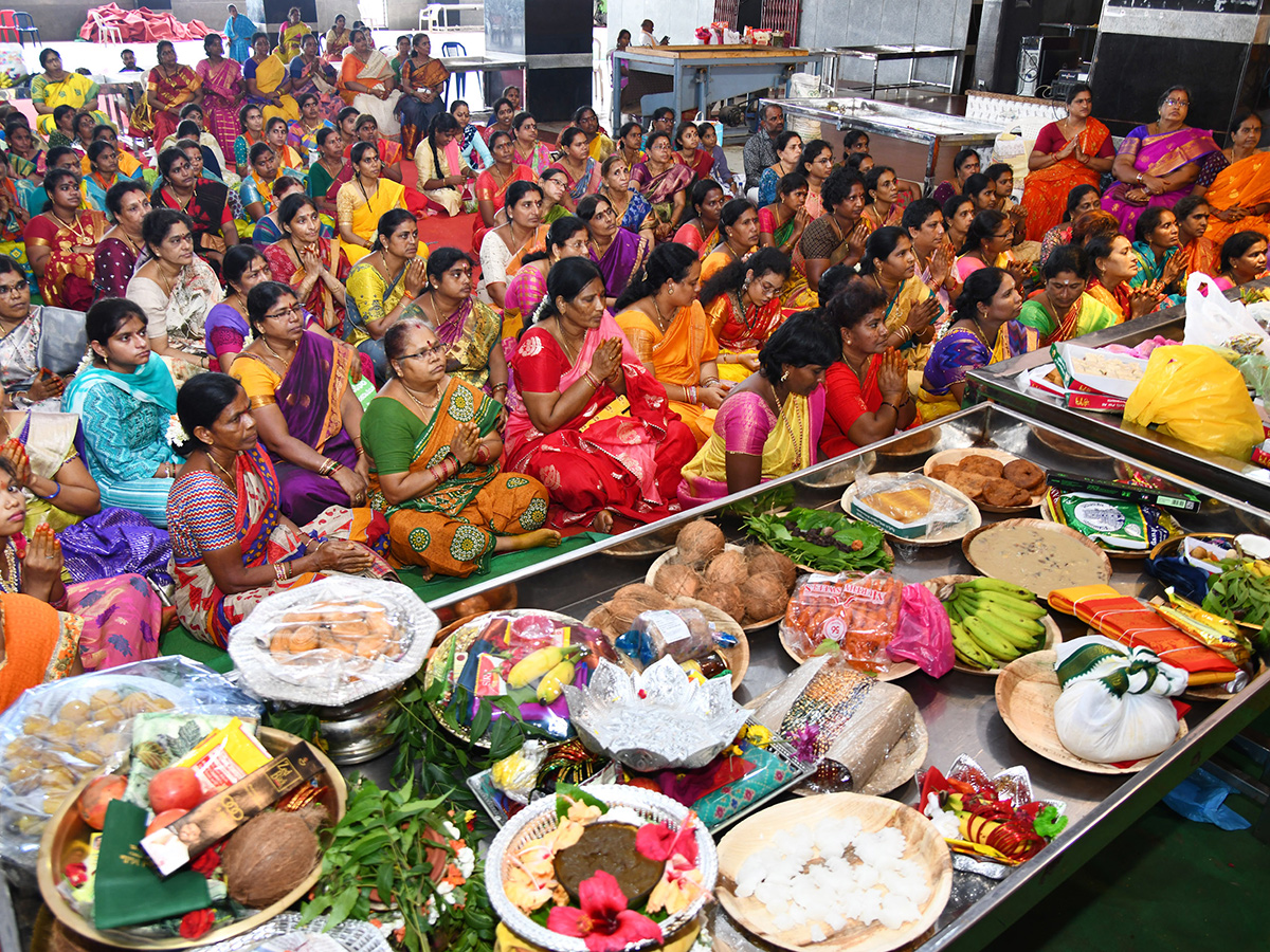 Indrakeeladri_20_20Ashada_20Masotsavam_202024_20photos_1.jpg 1