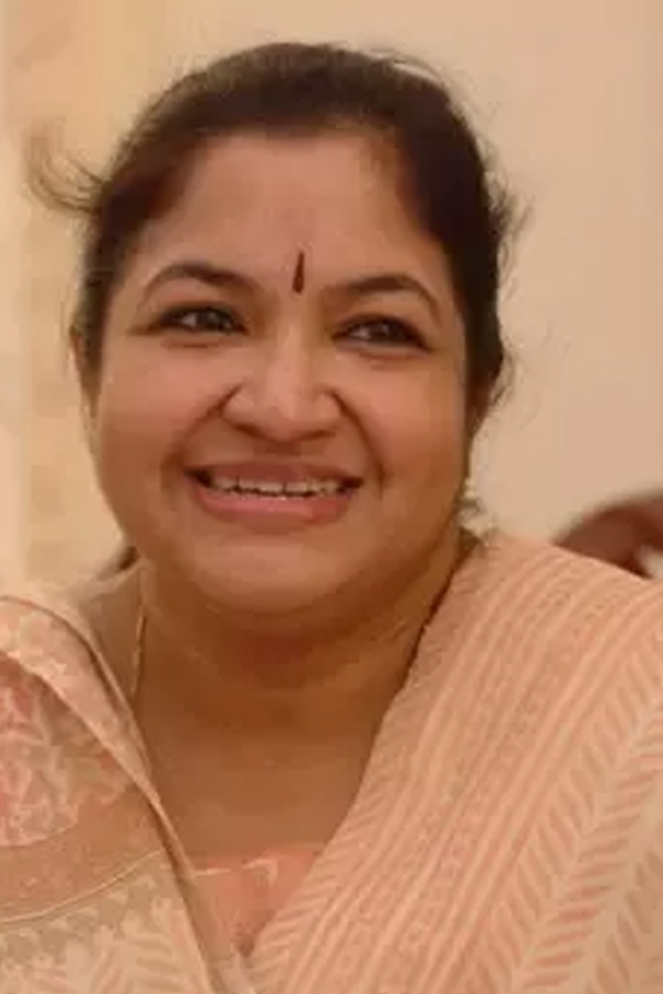 KS-Chithra-25.jpg 26