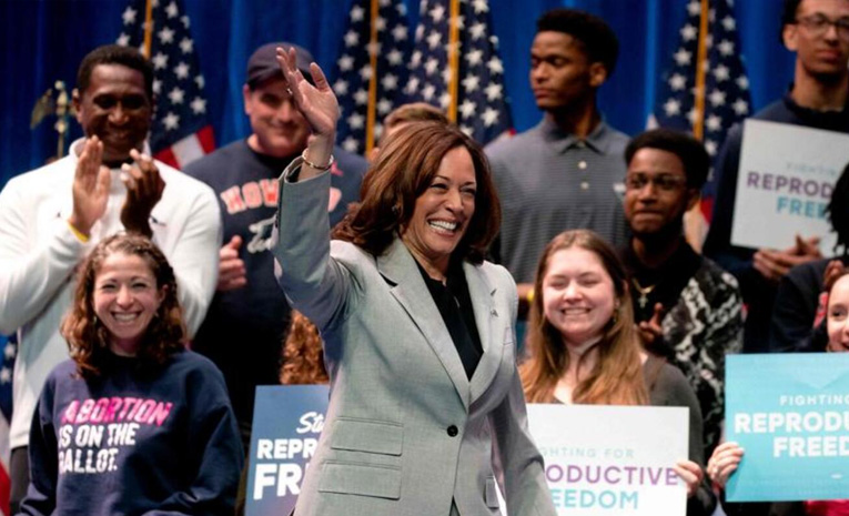 Kamala_Harris_Democratic.jpg