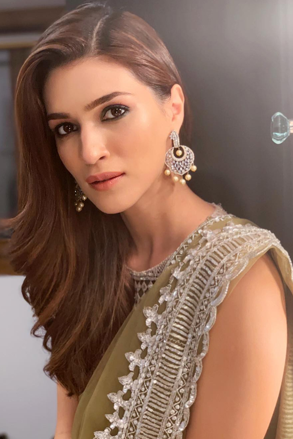 Kriti-Sanon-13.jpg 14