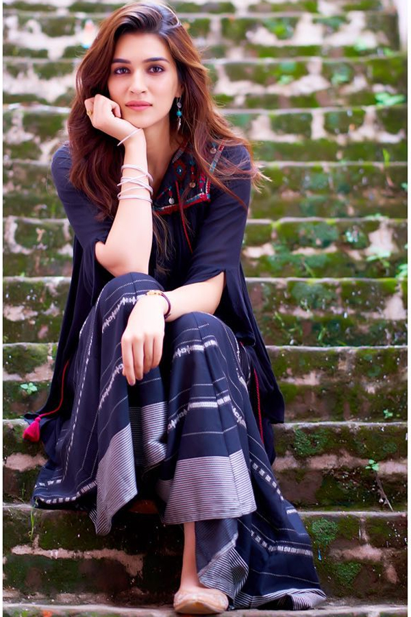 Kriti-Sanon-8.jpg 9