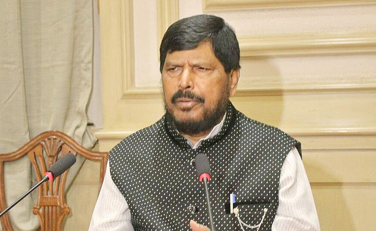 ramdas-athawale2.jpg