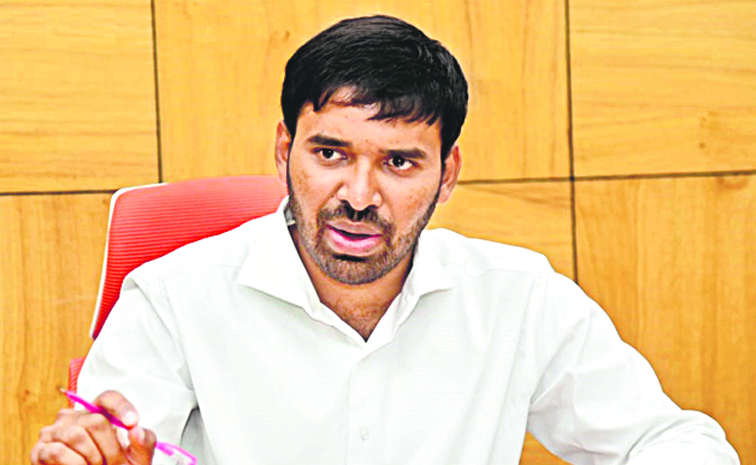 CHEVIREDDY_20MOHITH_20REDDY.jpg