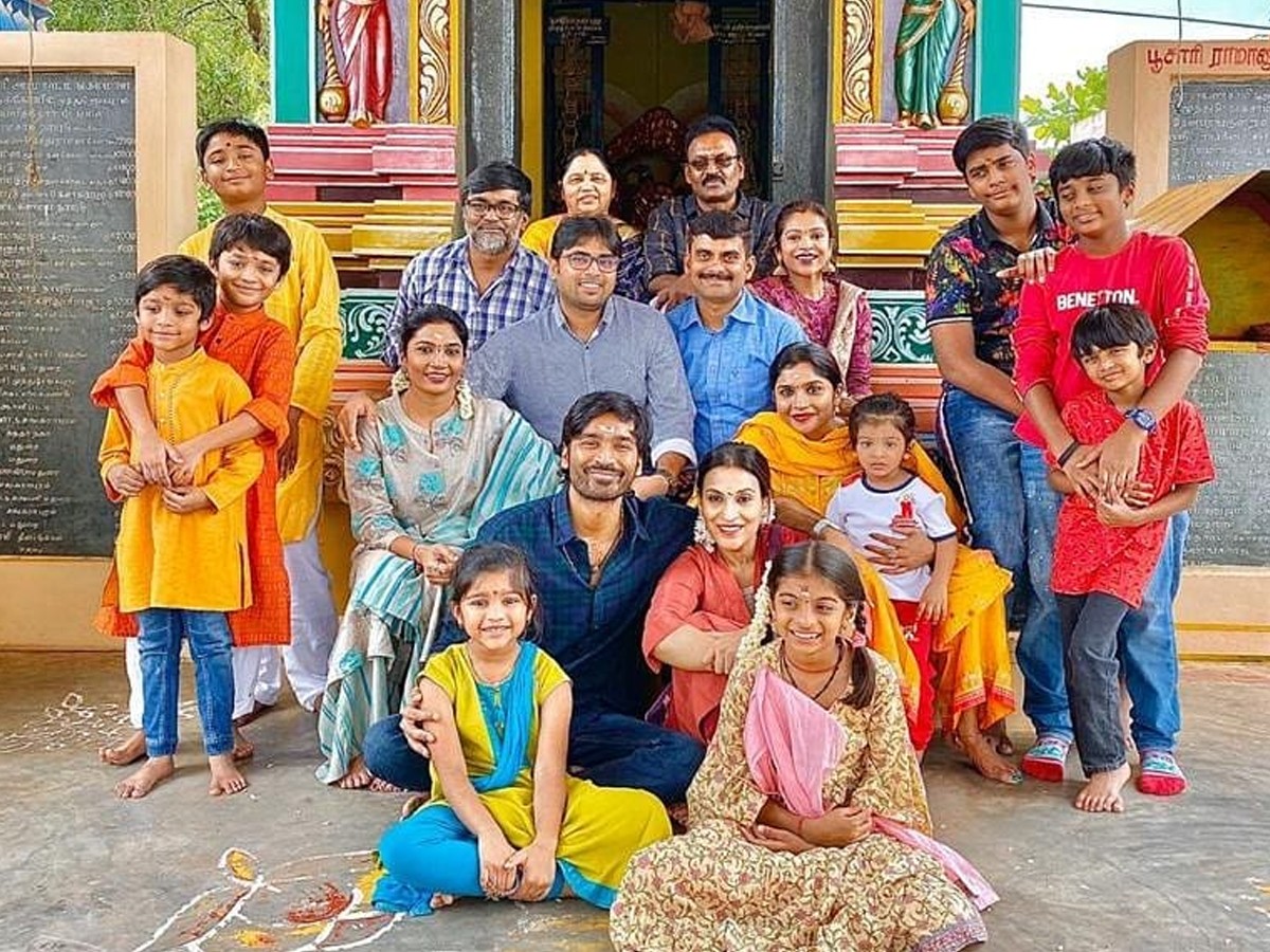 Dhanush-10.jpg 11