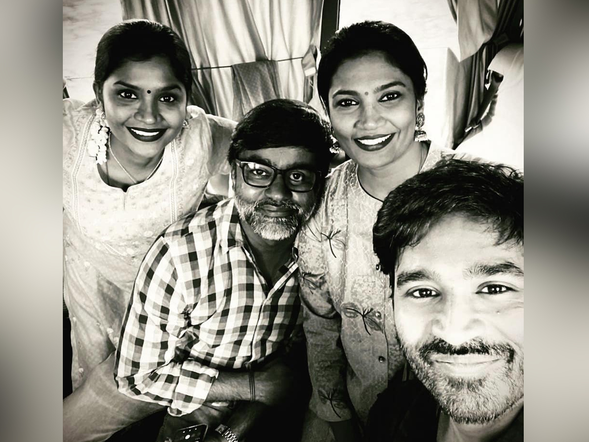 Dhanush-6_0.jpg 7