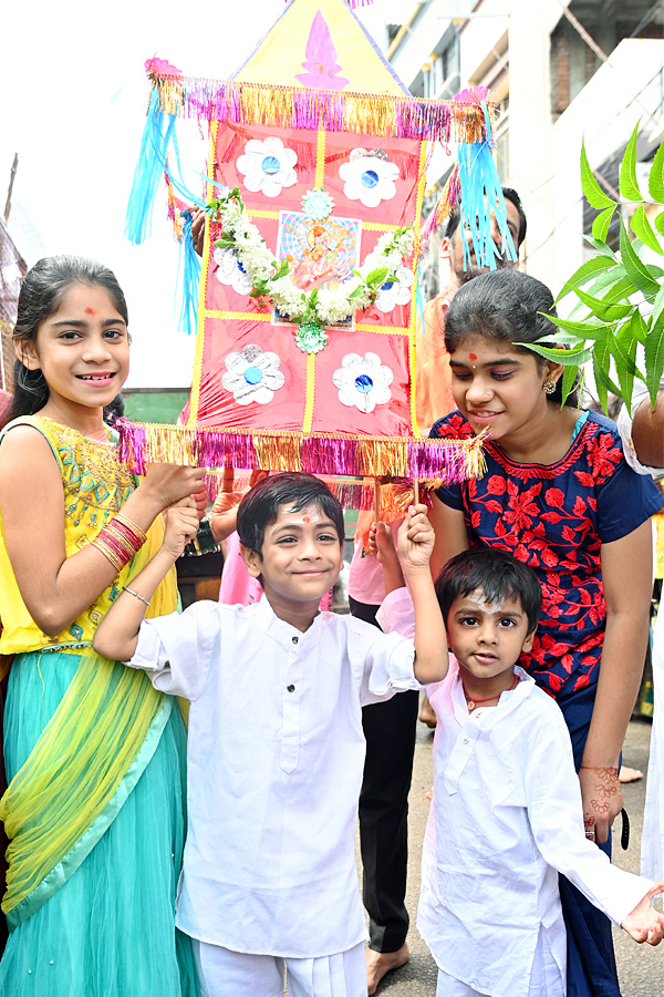 Hyderabad_20Bonalu_20Celebrations_20Photos_20_2825_29.jpg 26
