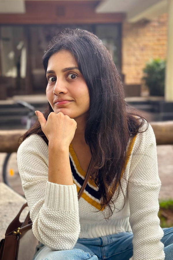 Nabha-Natesh-10_1.jpg 11