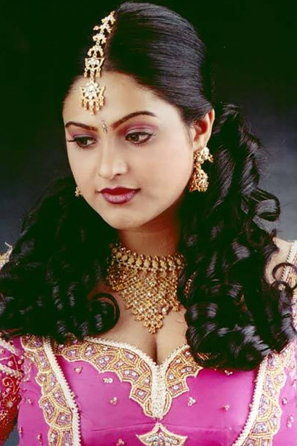 Actress-Raashi-4.jpg 5