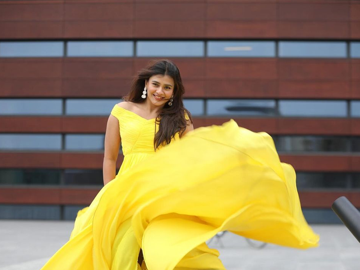 Hebah-Patel-6.jpg 7