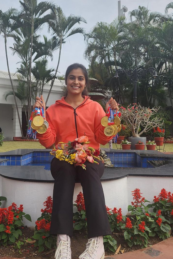 Manu-Bhaker-18.jpg 19