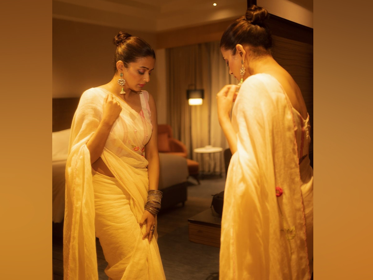 Priyamani-Raj-3.jpg 4