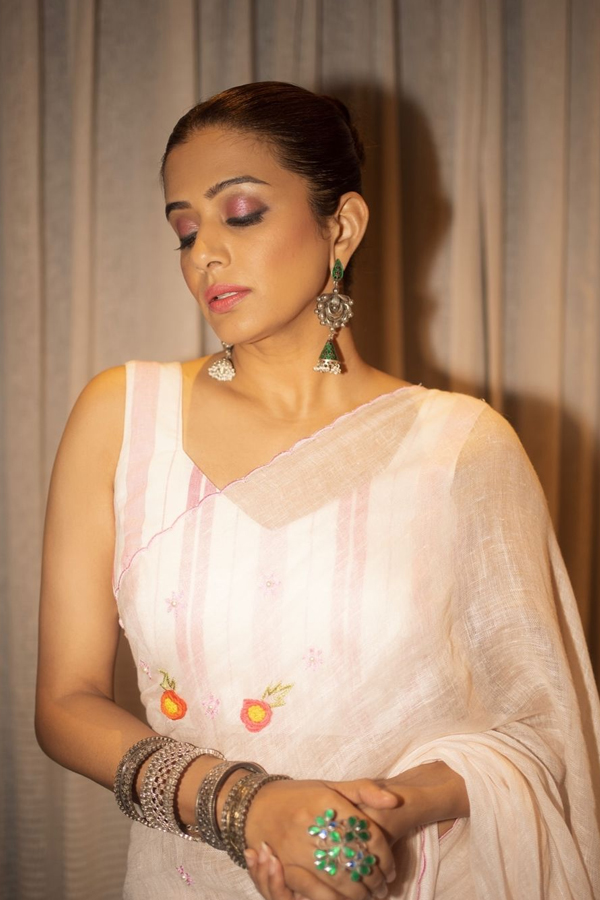 Priyamani-Raj-5.jpg 6
