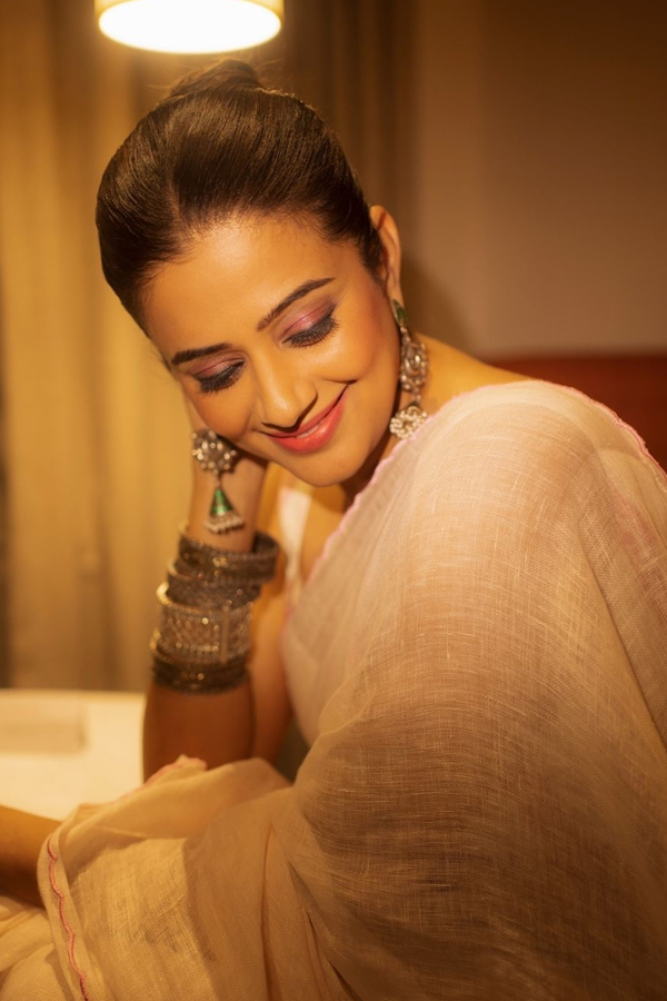 Priyamani-Raj-7.jpg 8