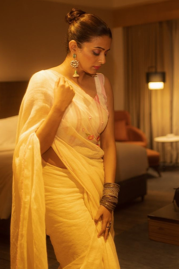 Priyamani-Raj-9.jpg 10
