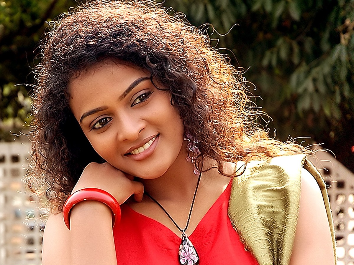 Sonia-Deepti-9.jpg 10